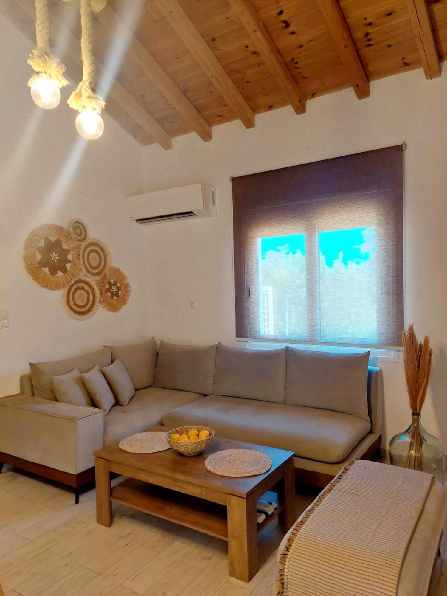 Maya Apartments, Modern And Convenient Apartments With Private Parking İskados Dış mekan fotoğraf