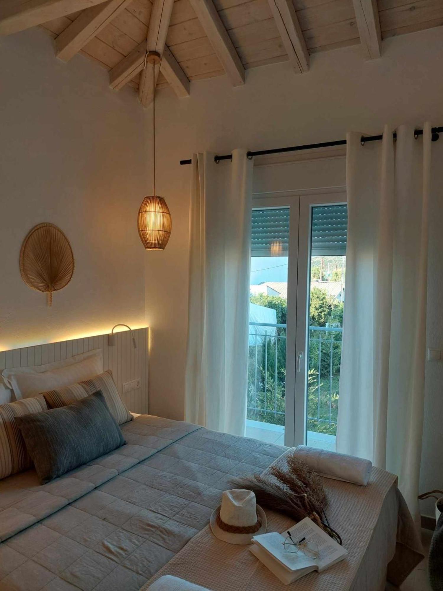 Maya Apartments, Modern And Convenient Apartments With Private Parking İskados Dış mekan fotoğraf