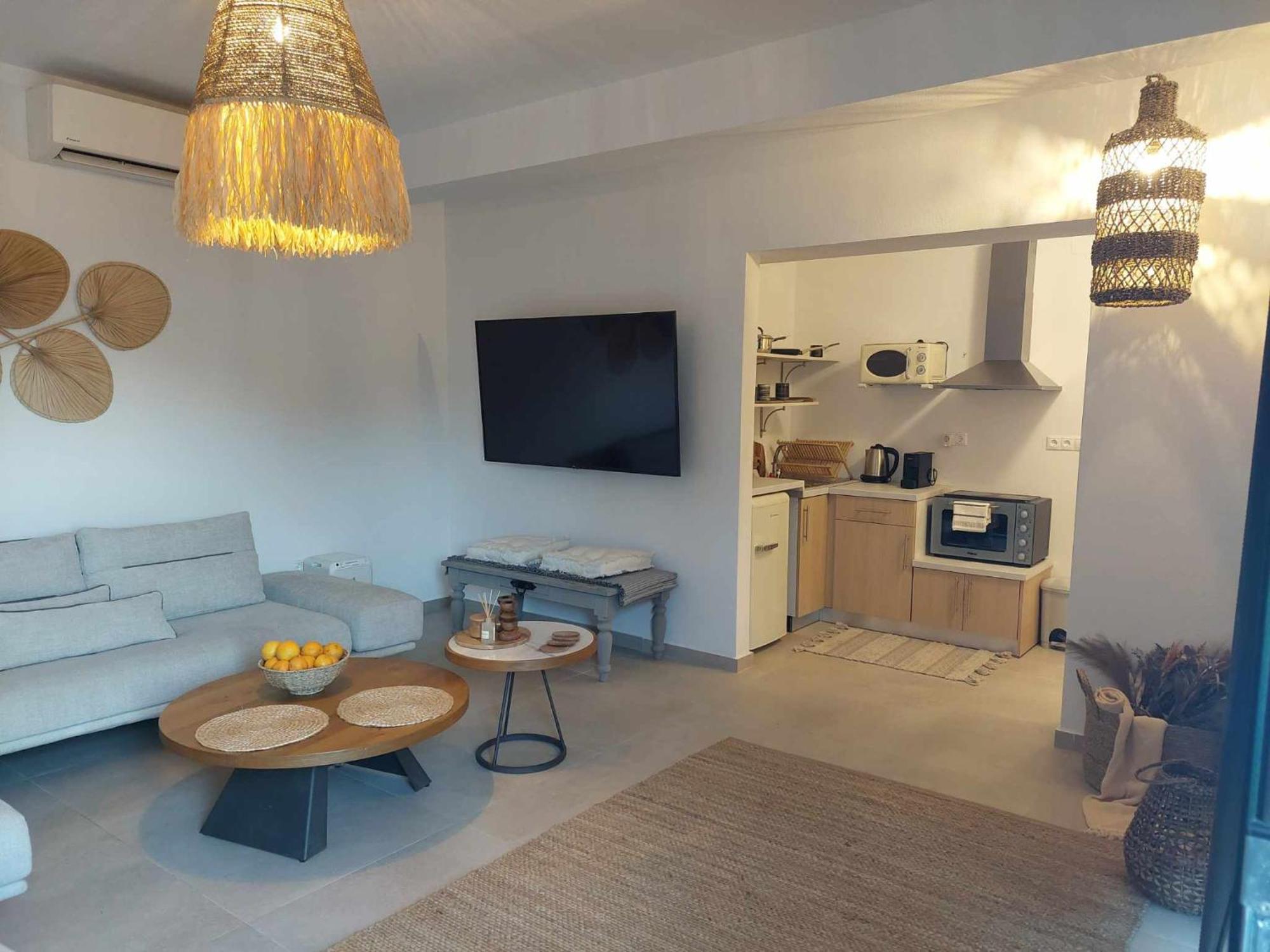Maya Apartments, Modern And Convenient Apartments With Private Parking İskados Dış mekan fotoğraf
