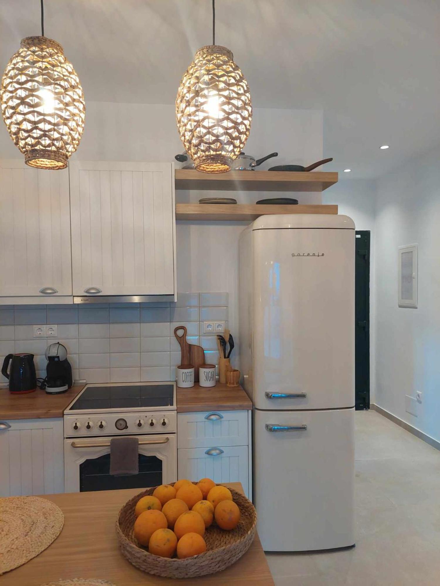 Maya Apartments, Modern And Convenient Apartments With Private Parking İskados Dış mekan fotoğraf